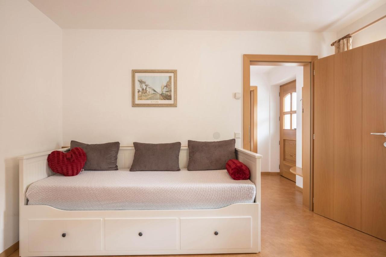 Haus Belodei - Apt A San Martino in Badia Ngoại thất bức ảnh